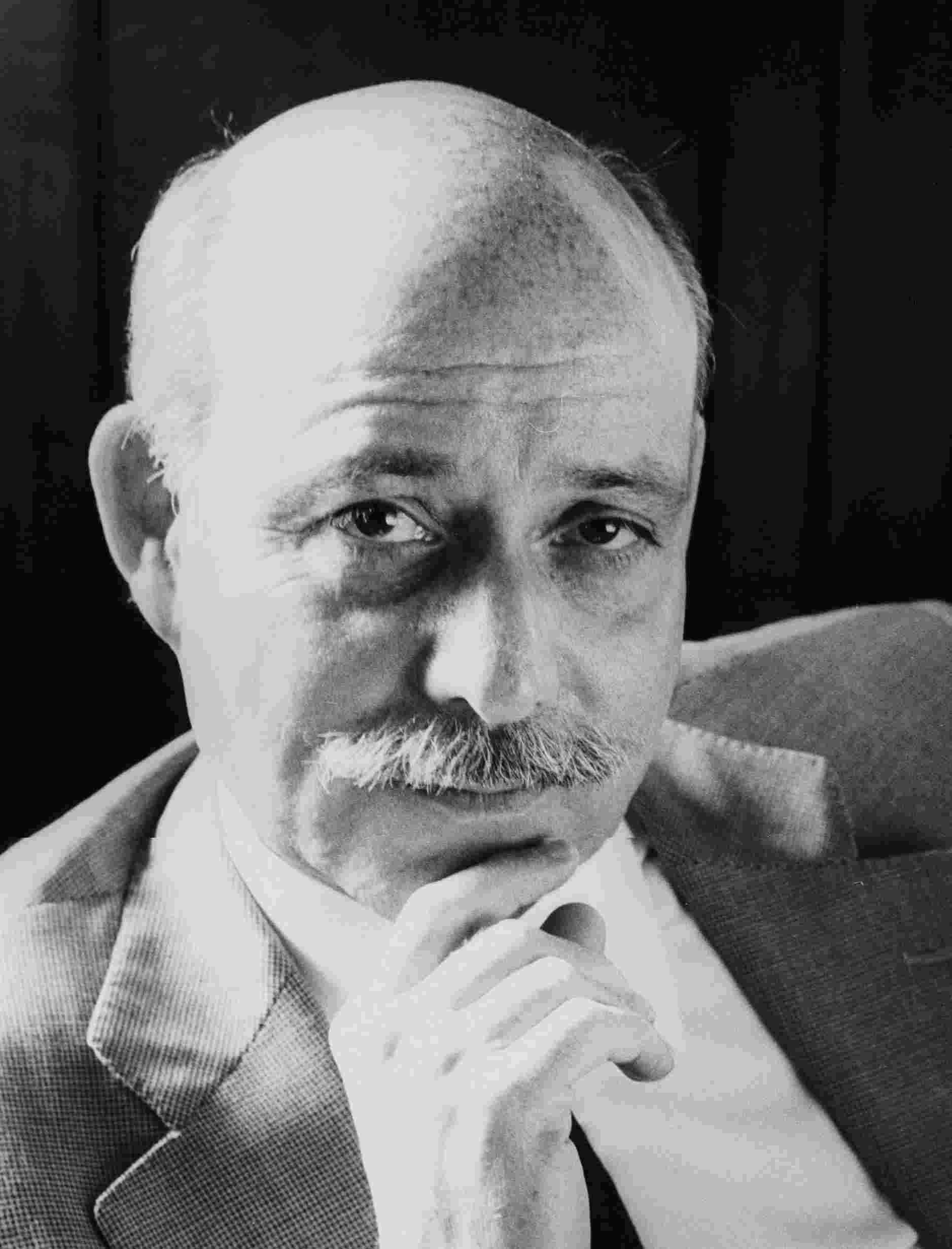 Jeremy Rifkin - keynote speaker - Global Speakers Bureau